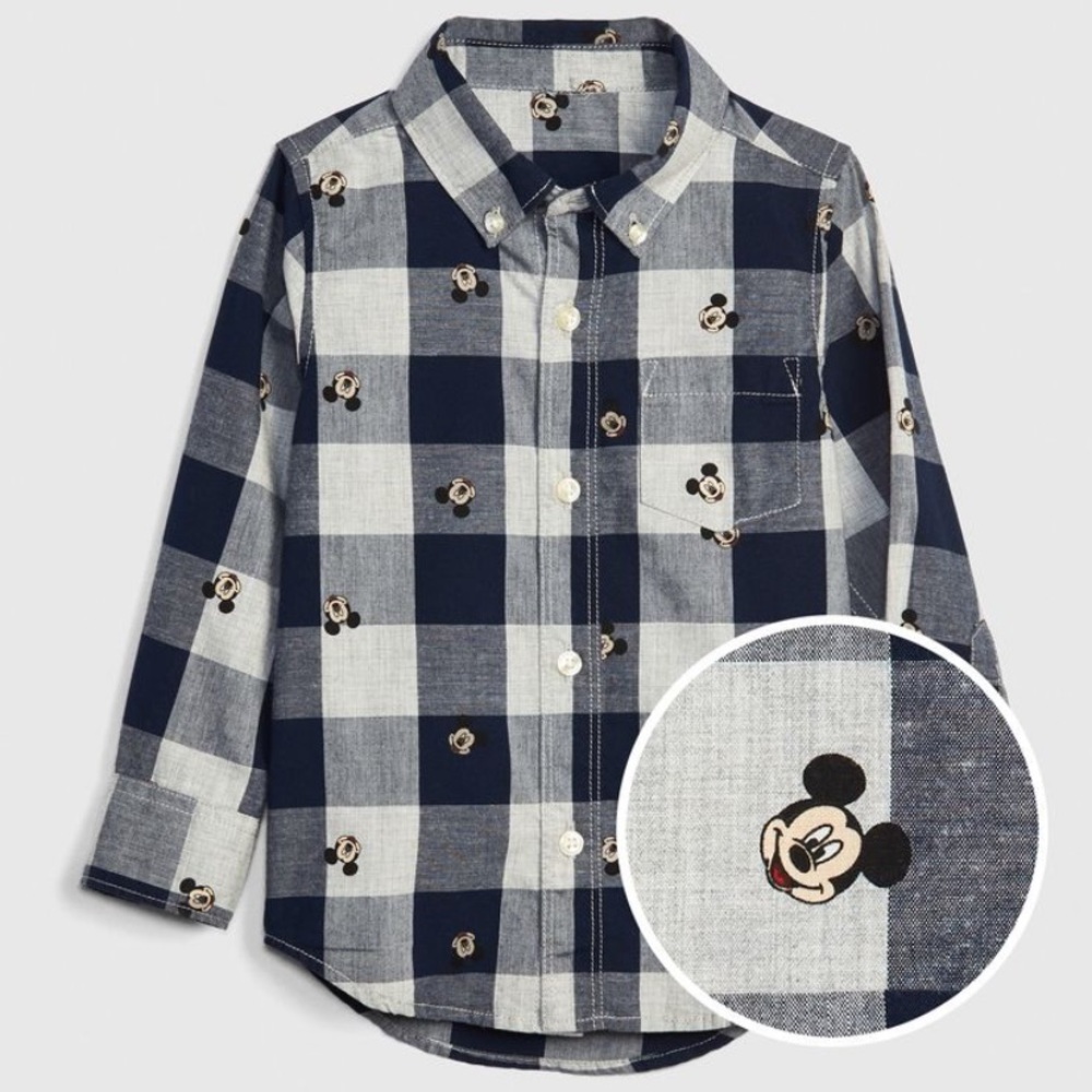Baby Gap Casual Buttoned down plaided shirt